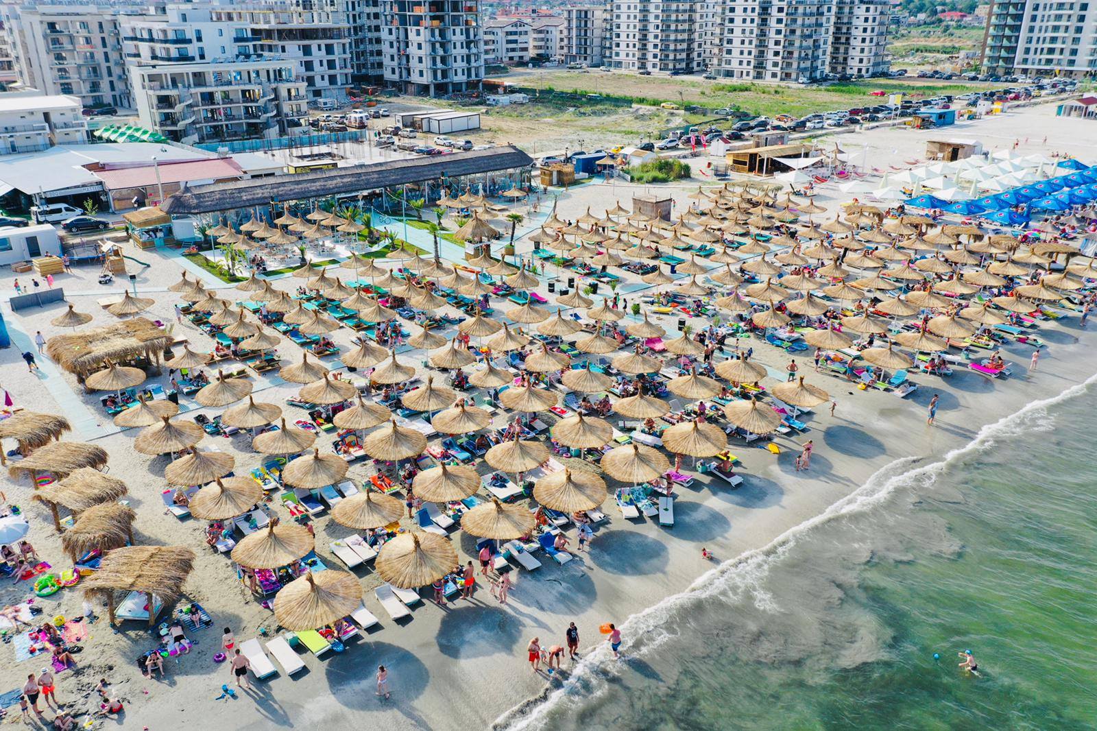 Mamaia Nord - Vedere aeriană cu plaja și unitățile de cazare